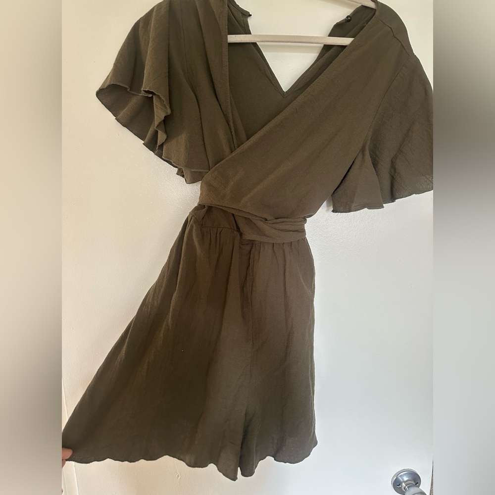Olive Green Twist Front Romper | Flowy Boho | Size M - Picture 4 of 6
